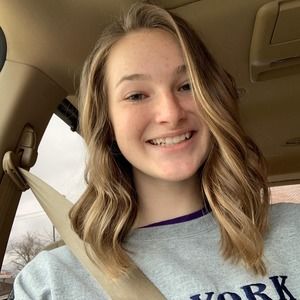 Meet your Posher, Mallory